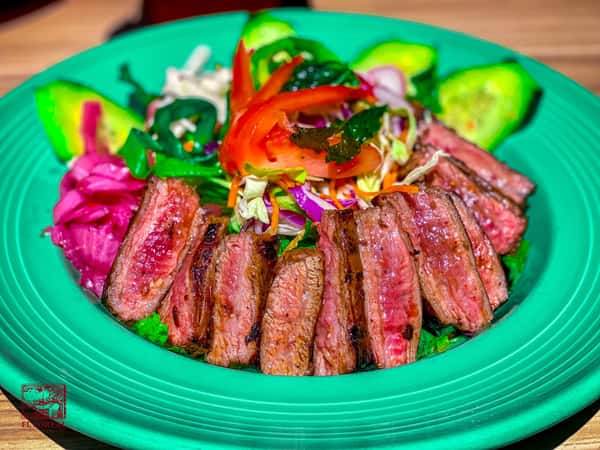 Grilled Flank Steak Salad is our first special for this week! 😋

Tender flank steak passed in a marinade of ginger and herbs then grilled. Served on romaine salad with a relish of green onions, cilantro, and mild chili lime dressing.

#mexicanfood #tacos #food #foodie #mexico #mexican #comidamexicana #instafood #delicious #foodstagram #foodphotography #yummy #tacotuesday #taco #guacamole #nachos #foodlover #burritos #burrito #dinner #mexicanrestaurant #foodblogger #margaritas #instagood #comida #mexicancuisine #tequila @playhousevillage @mr_pasadena