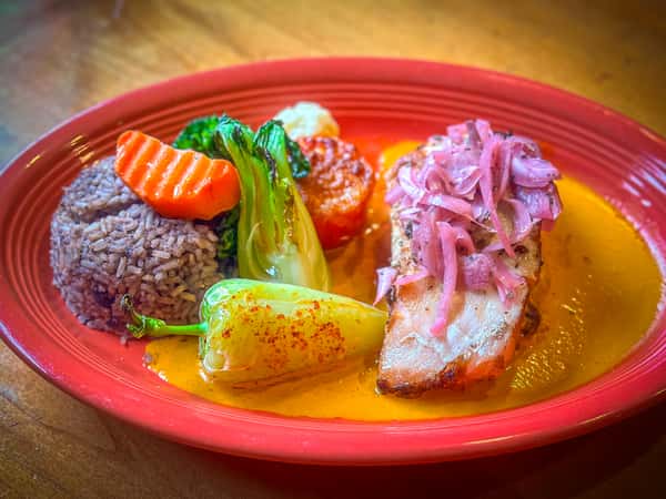 Salmon Cubano