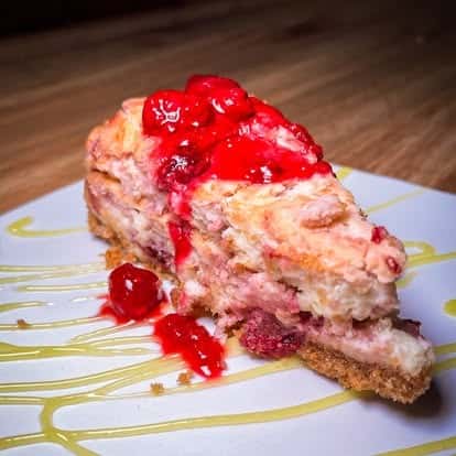 strawberry cake