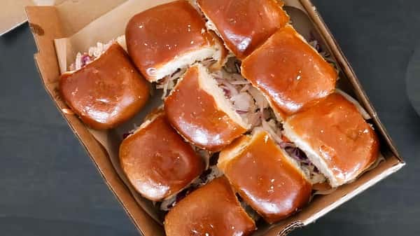 Nine Pack of Pulled Chicken Sliders