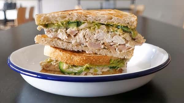Avocado Chicken Sandwich