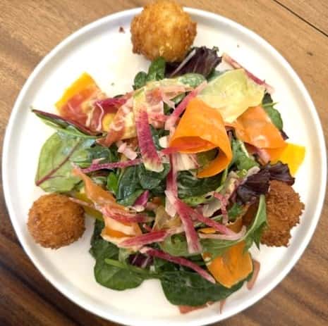 SUMMER SALAD