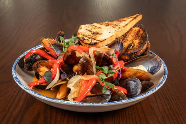 Steamed Mussels
