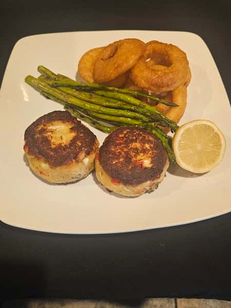 Crab cake entree