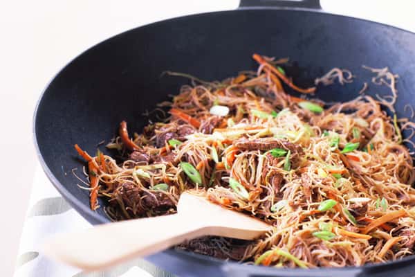 Steak Rice Noodles 牛肉炒米粉