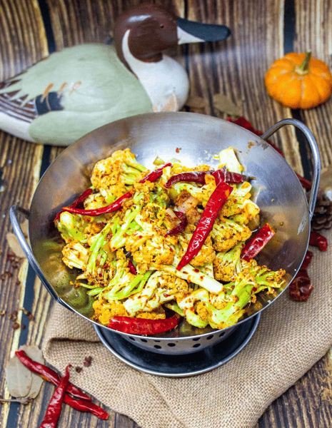 Dry Pot Organic Cauliflower 干锅有机花菜