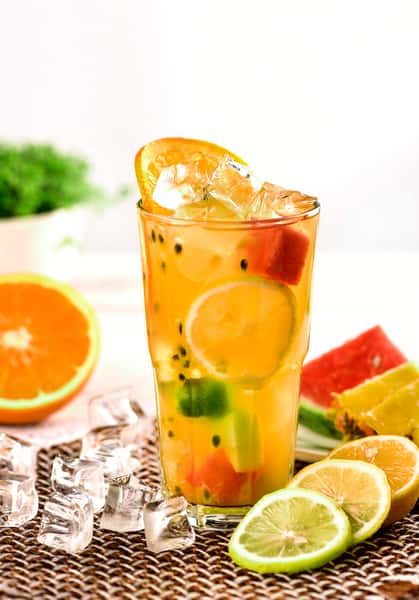 Colorful Fruit Tea 缤纷水果茶