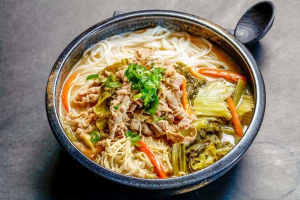Pickle Beef Noodle Soup 酸菜肥牛米线