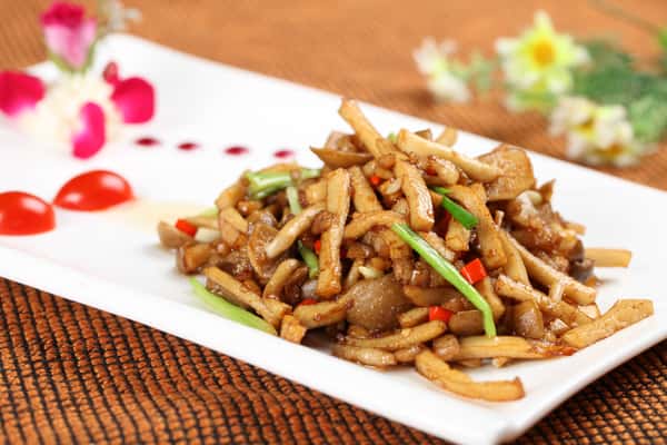香干肉丝 Stir Fried Tofu with Pork Slices