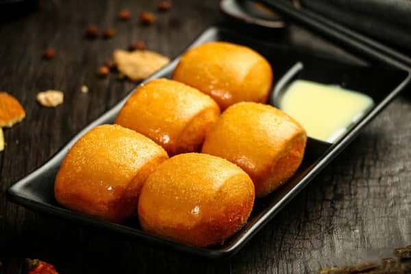 Fried Buns (5) 黄金馒头