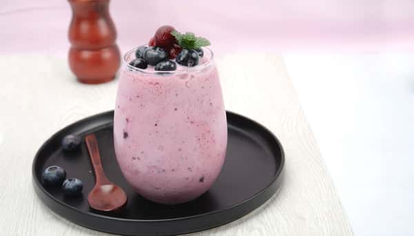 Blueberry Smoothie 蓝莓奶昔