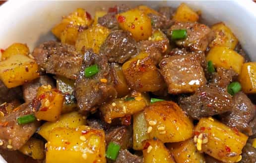 香辣孜然土豆牛仔粒 Spicy Cumin Beef Cubes