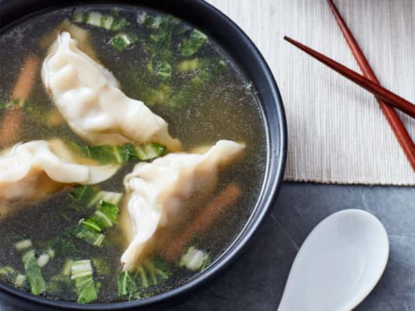 Dumpling Soup 饺子汤