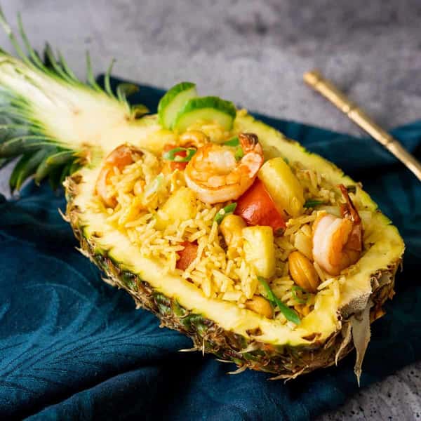 Pineapple Fried Rice 菠萝炒饭