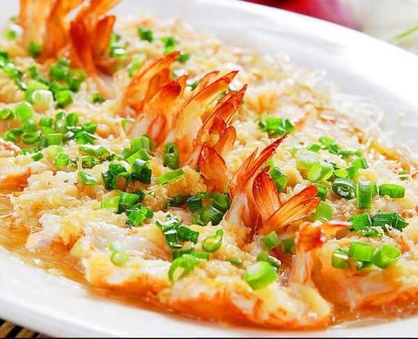 Steamed Jumbo Shrimp with Oyster Sauce 蒜蓉粉丝虾