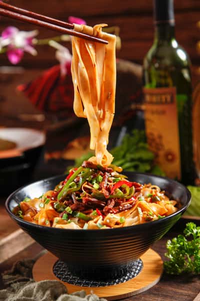 Flat Noodle with Szechuan Sauce 裤带面
