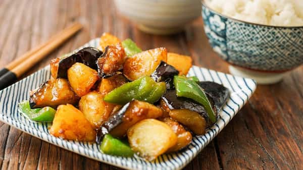 Stir Fried Potato, Pepper & Eggplant 地三鲜