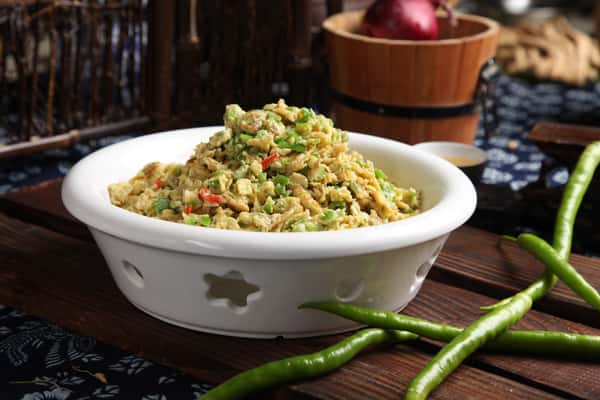 Long Pepper Eggs 尖椒炒蛋