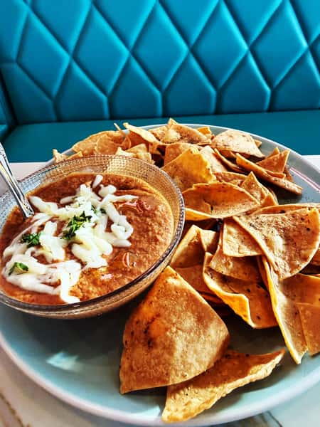 Porky Bean Dip & Chip