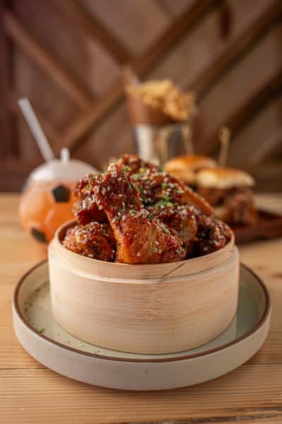 COCHUJANG GLAZED WINGS