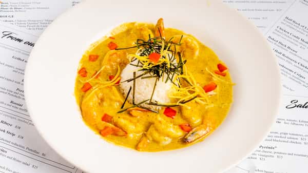 Sautéed Curry Shrimp with Jasmine Rice