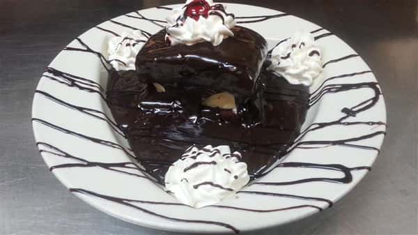 hot fudge cake