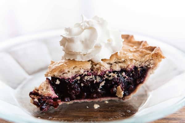 Blackberry pie