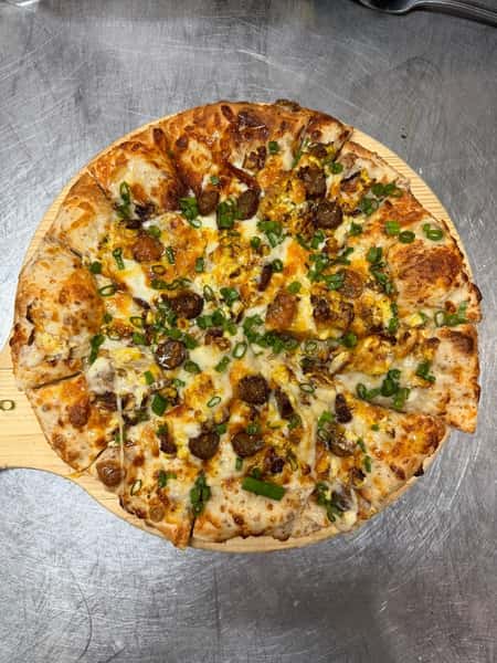 Country Gravy Breakfast Pizza