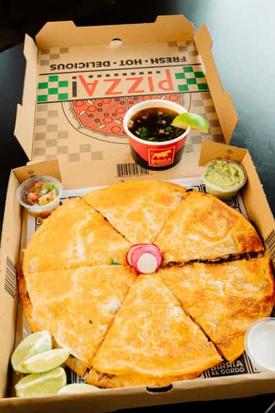 Birria Pizzadilla 12"