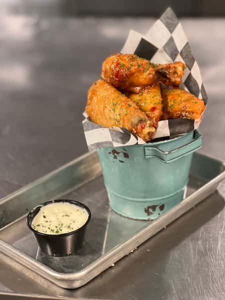 THAI WINGS