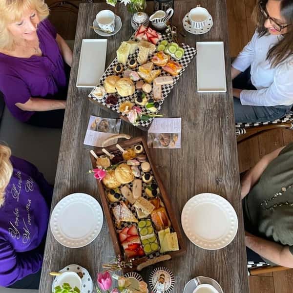 Get your pinkies ready! ☕🍰 Join us at Nikki's Kitchen on June 14th, 12:00 PM for a delightful Weekend High Tea. Immerse yourself in the cozy ambiance while indulging in an array of exquisite tea flavors and scrumptious treats. Don't miss out on this wonderful experience! #NikkisKitchen #WeekendHighTea #TeaTimeDelight 🍵🧁