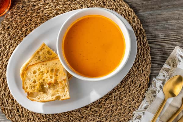 16 oz Bowl of Soup w/ toast
