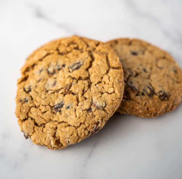 OATMEAL RAISIN WALNUT COOKIE