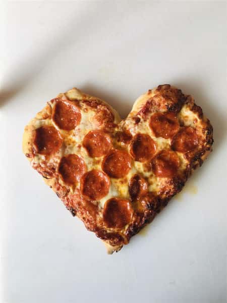 <3