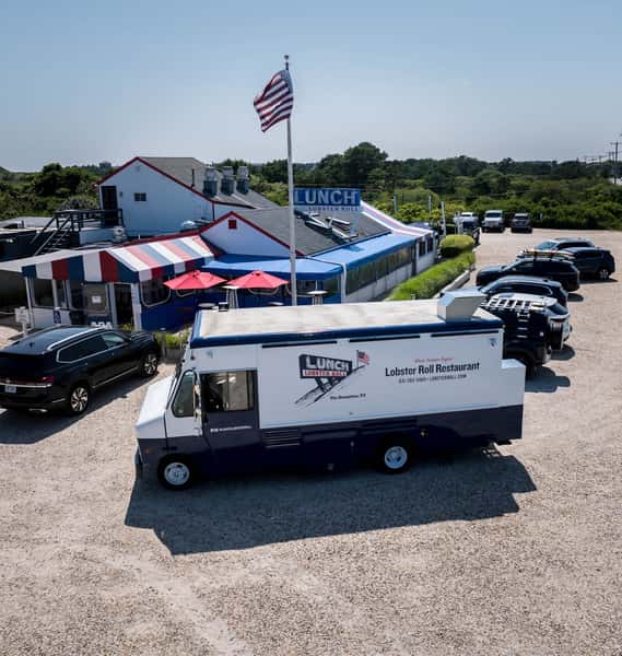 We'll be rolling into HarborFest this weekend! 🦞🚚⚓️

Our LUNCH Lobster Roll Food Truck is hitting the road and heading to HarborFest this weekend! Come find us, grab your favorite lobster roll, and enjoy a taste of LUNCH while taking in all the weekend festivities. ☀️🦞 See you there!
