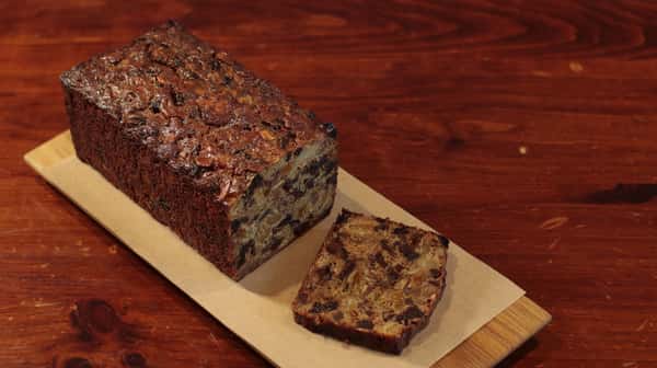 Fruit And Nut Loaf