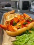 CONNECTICUT LOBSTER ROLL