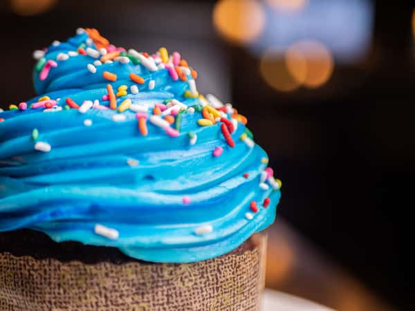 ChocolateCupcakeButterCreamFrosting_4