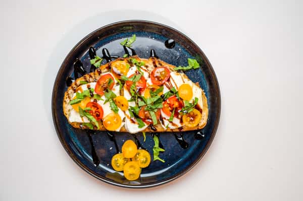 Tomatoes Burrata Toast
