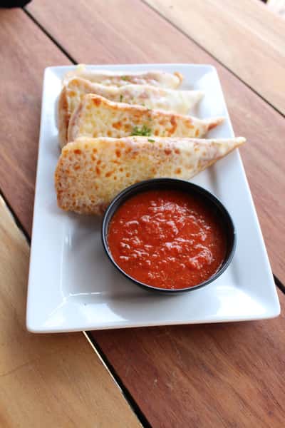 Cheesy Garlic Bread