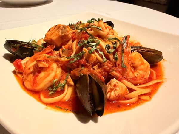Seafood Fra Diavolo