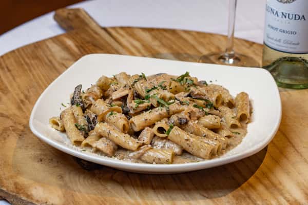 Rigatoni Di Napoli