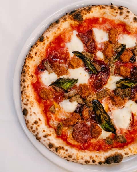 Carne Pizza