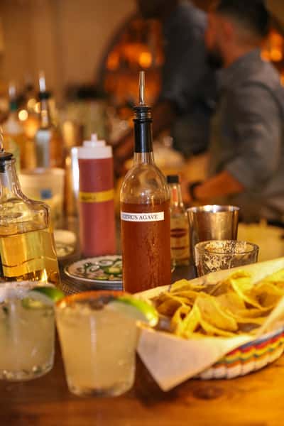 margs, chips & salsa