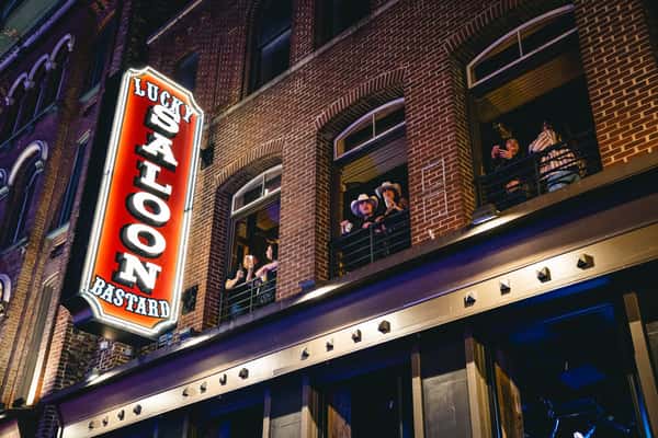 SATURDAY NIGHT. BROADWAY. LUCKY BASTARD. 🤠🔥 Quit looking for plans. You found 'em. 🍻🎸