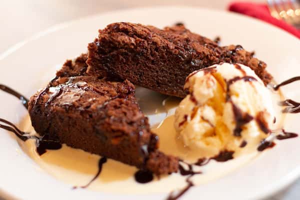 Chocolate Brownie Sundae Desserts Saltwater Grille CT American