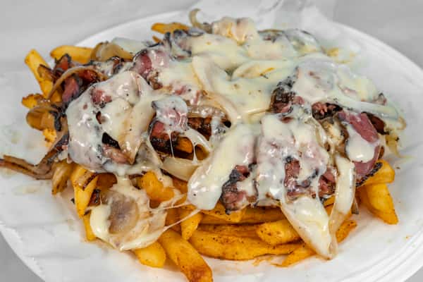 PASTRAMI CHEESE FRIES