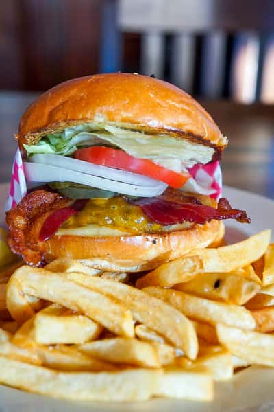 *Colossal Burger Combo