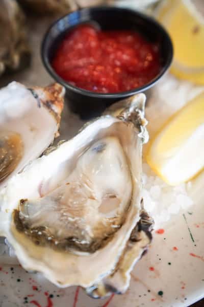Happy Hour Fresh Oysters