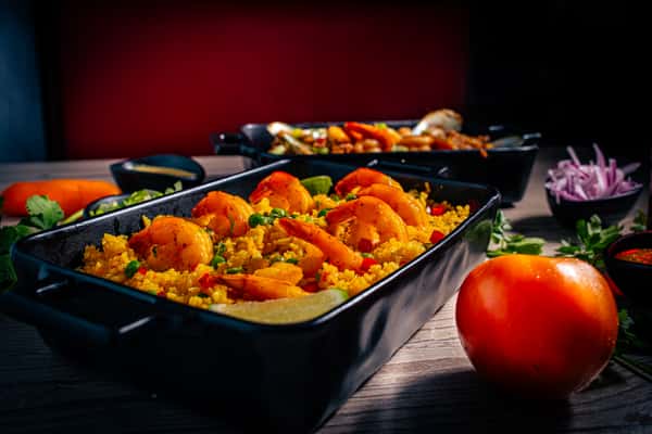 Arroz amarillo con camarones